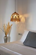 Allure Breeze Suites