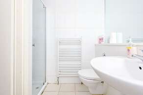 Benson Apartments by Top House