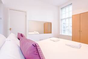 Benson Apartments by Top House