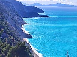 Okeanos Vine Villa