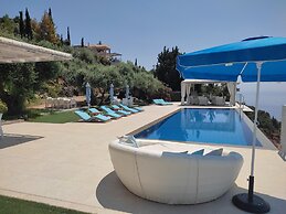Okeanos Vine Villa