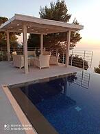 Okeanos Luxury Villas - Resort