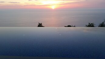 Okeanos Luxury Villas - Resort