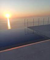 Okeanos Luxury Villas - Resort