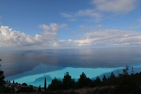 Okeanos Luxury Villas - Resort