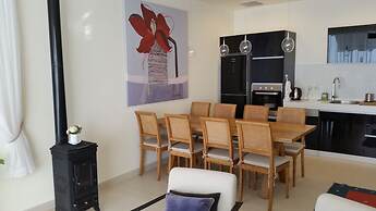 Okeanos Luxury Villas - Resort