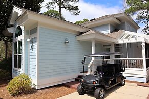 8852 Bay Pine 3 Bedroom Home by RedAwning