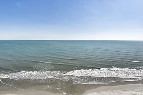 1412 Waters Edge Resort 3 Bedroom Condo by RedAwning