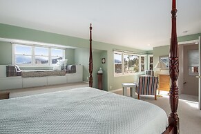 Bishops  --ev#3584 4 Bedroom Home by RedAwning