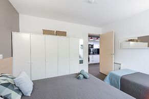 Residencia Universitaria Resa Campus del Mar