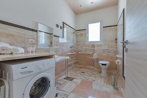 1695 Villa Albarosa by Perle di Puglia