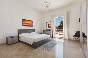 1695 Villa Albarosa by Perle di Puglia