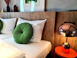 KONCEPT Hotel International