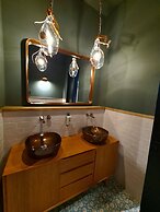 KONCEPT Hotel International