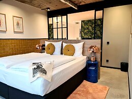 KONCEPT Hotel International