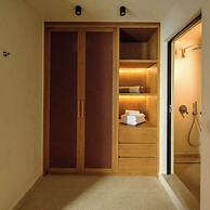 Alleys All-Suite Hotel & Spa