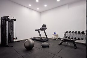 Alleys All-Suite Hotel & Spa