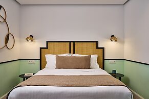 Alleys All-Suite Hotel & Spa