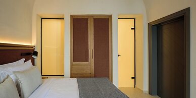 Alleys All-Suite Hotel & Spa