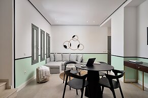 Alleys All-Suite Hotel & Spa