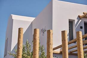 Alleys All-Suite Hotel & Spa