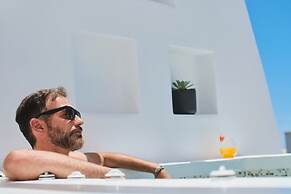 Alleys All-Suite Hotel & Spa