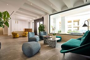 Alleys All-Suite Hotel & Spa