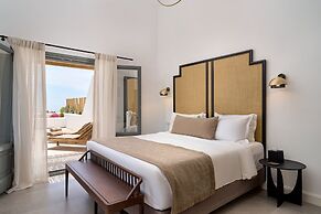 Alleys All-Suite Hotel & Spa