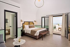 Alleys All-Suite Hotel & Spa