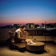 Alleys All-Suite Hotel & Spa