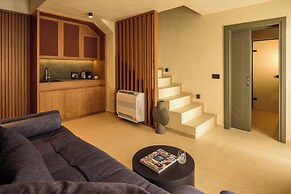 Alleys All-Suite Hotel & Spa