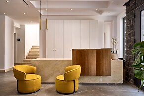 Alleys All-Suite Hotel & Spa