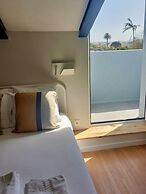 The Holy Cow - Hostel & Suites