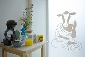 The Holy Cow - Hostel & Suites