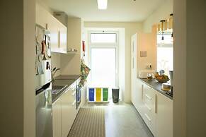 The Holy Cow - Hostel & Suites