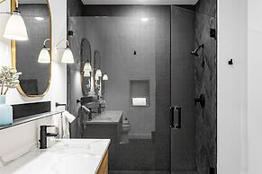 Mint House Dallas - Downtown