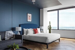 Mint House Dallas Downtown by Kasa