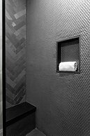 Mint House Dallas Downtown by Kasa
