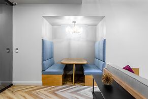 Mint House Dallas - Downtown