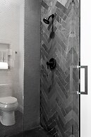 Mint House Dallas - Downtown