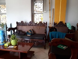 Trinity Motel Entebbe