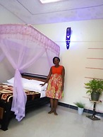 Trinity Motel Entebbe