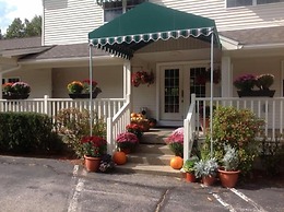 Golden Apple Inn