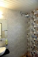 Hotel Pushpak Satara