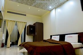 Hotel Pushpak Satara