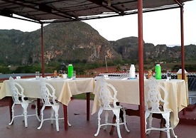 Casa Marrero y MuNy VINALES