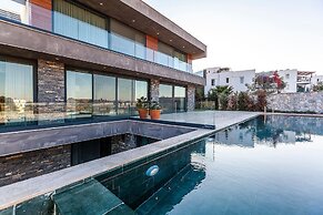 7 Deluxe - Seductive Style and Serenity