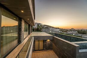 7 Deluxe - Seductive Style and Serenity