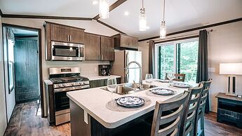 Bellmere Winds Golf Resort