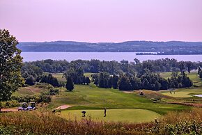 Bellmere Winds Golf Resort